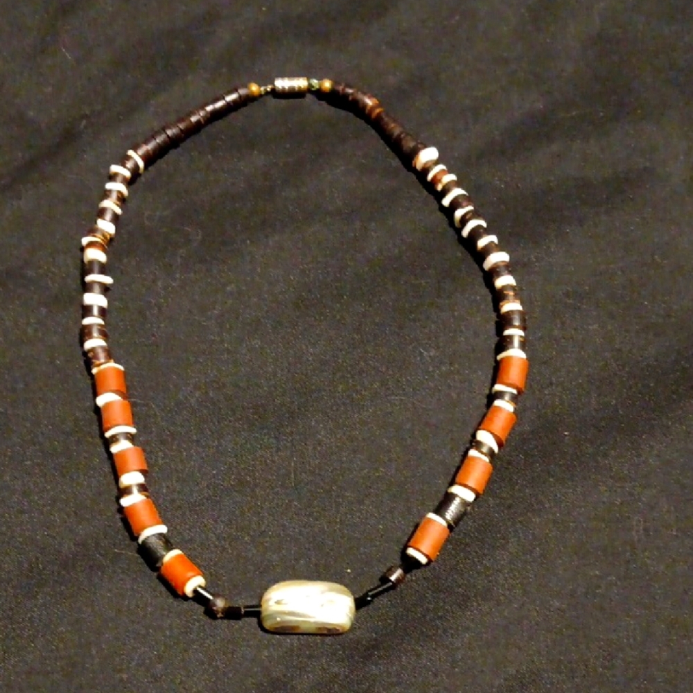 Abaloni & Shell Necklace